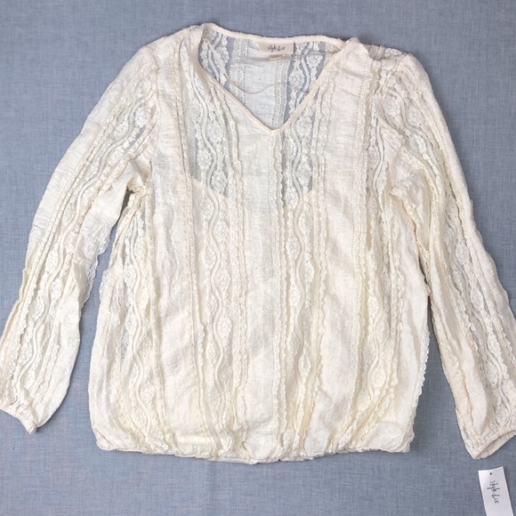 Style & Co Cream Lace Overlay Top Size Small - Picture 2 of 7